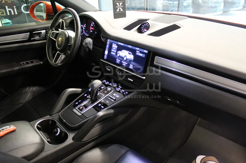 2020 Porsche Cayenne Coupe