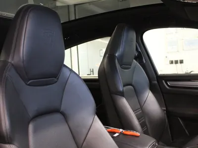 2020 Porsche Cayenne Coupe