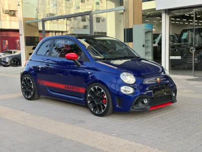 2018 فيات ابارث 595 كومبيتزيون
