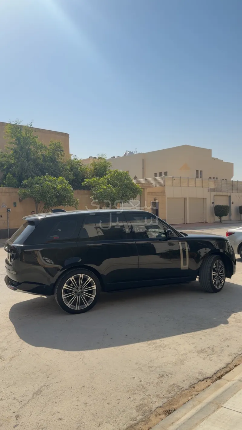 2023 Land Rover Range Rover HSE