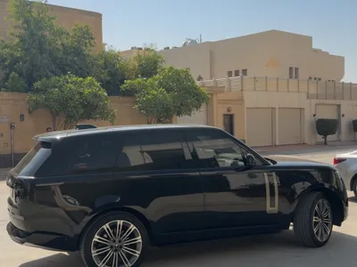 2023 Land Rover Range Rover HSE