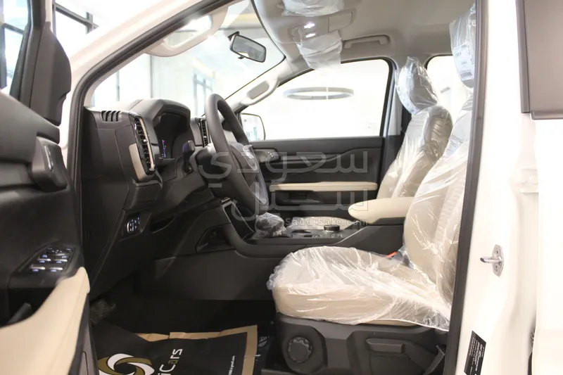 2025 Ford Everest
