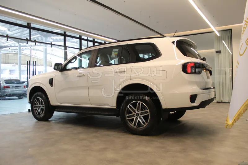 2025 Ford Everest