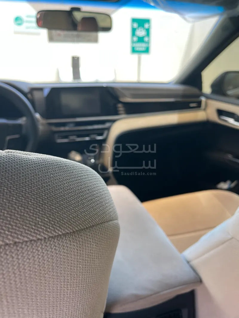 2025 تويوتا كامري