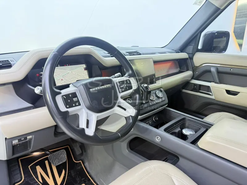 2021 لاند روفر ديفيندر اتش اس اي