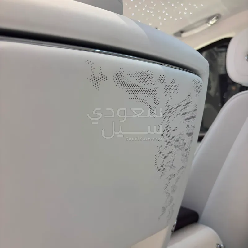 2026 رولز رويس كولينان بلاك بادج