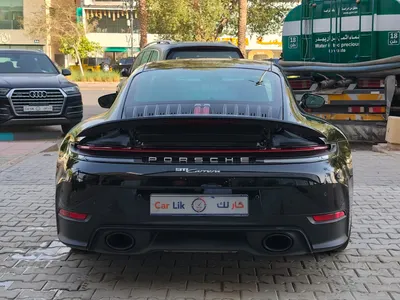 2025 بورش 911 كاريرا