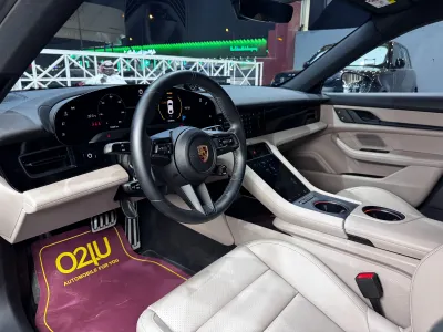 2023 Porsche Taycan