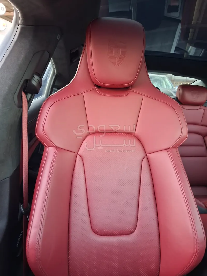 2021 Porsche Taycan Turbo