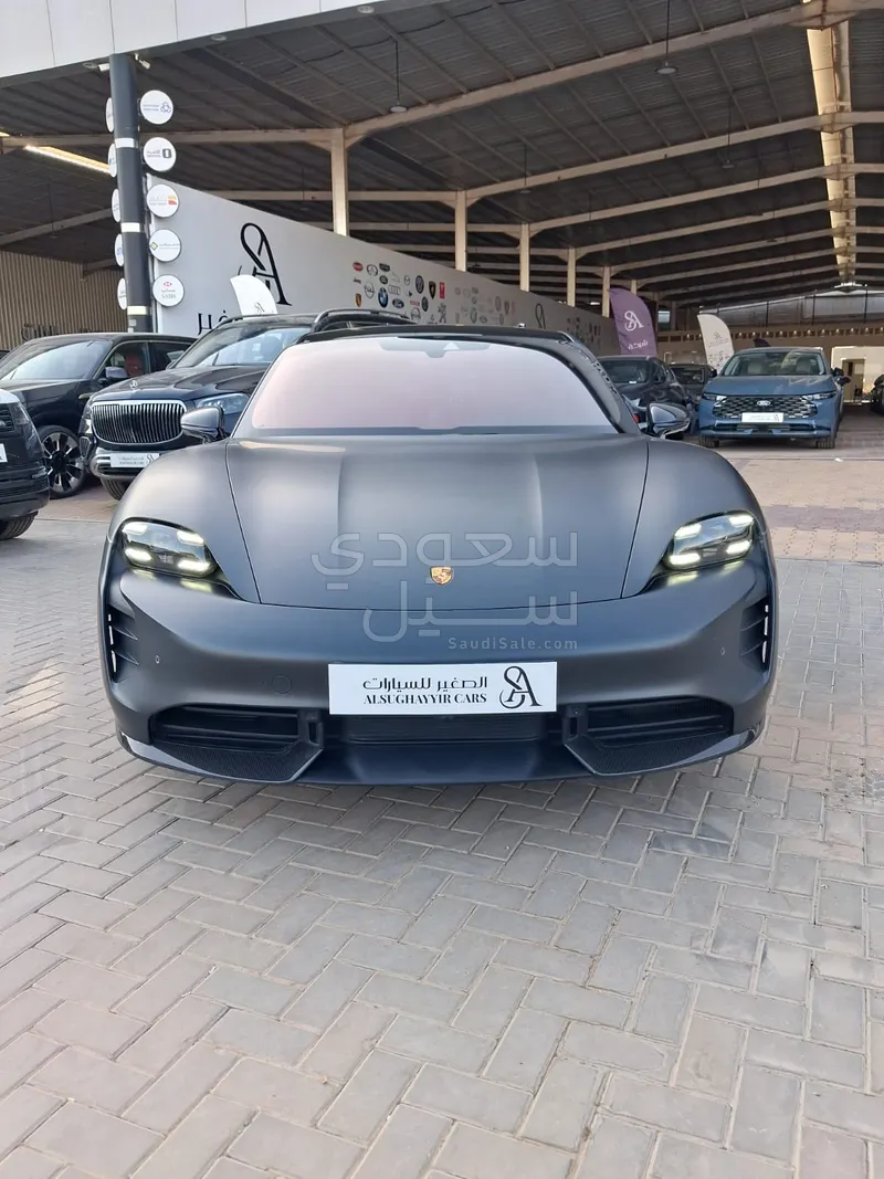 2021 Porsche Taycan Turbo
