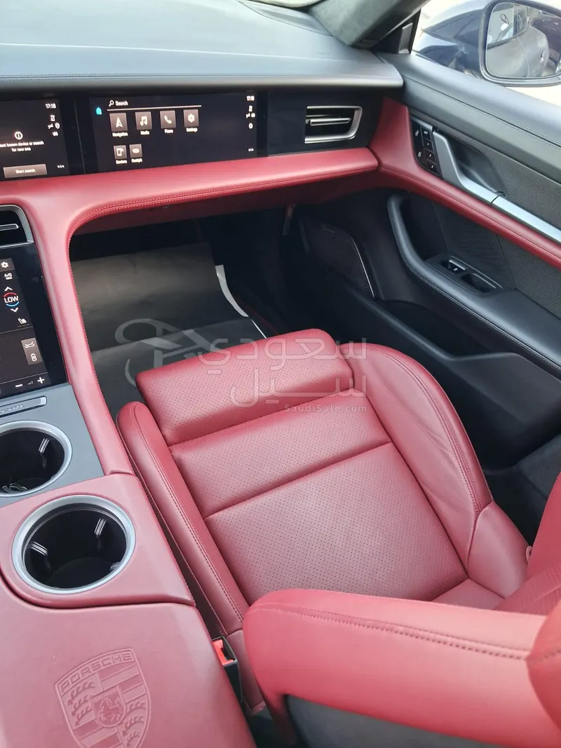 2021 Porsche Taycan Turbo