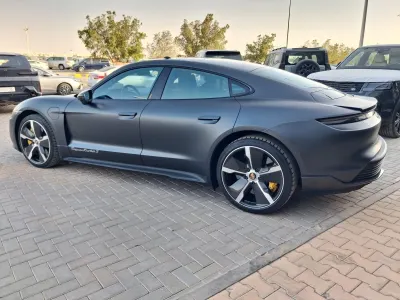 2021 Porsche Taycan Turbo