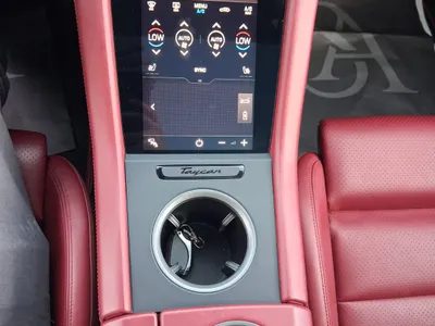 2021 Porsche Taycan Turbo