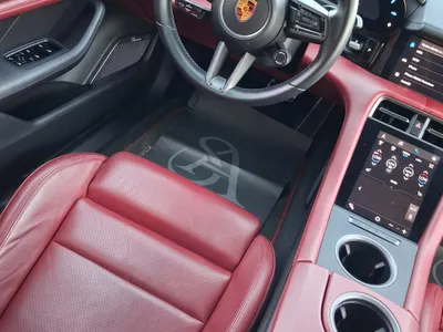 2021 Porsche Taycan Turbo