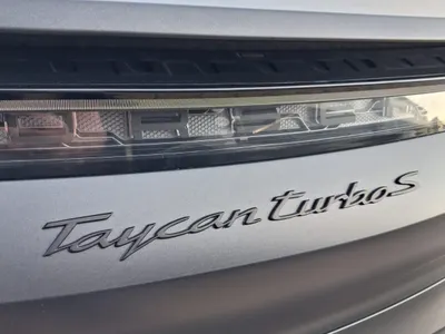2021 Porsche Taycan Turbo