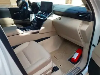 2024 Toyota Land Cruiser VXR