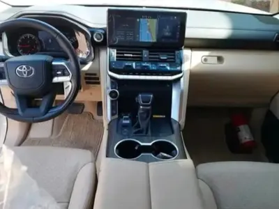 2024 Toyota Land Cruiser VXR