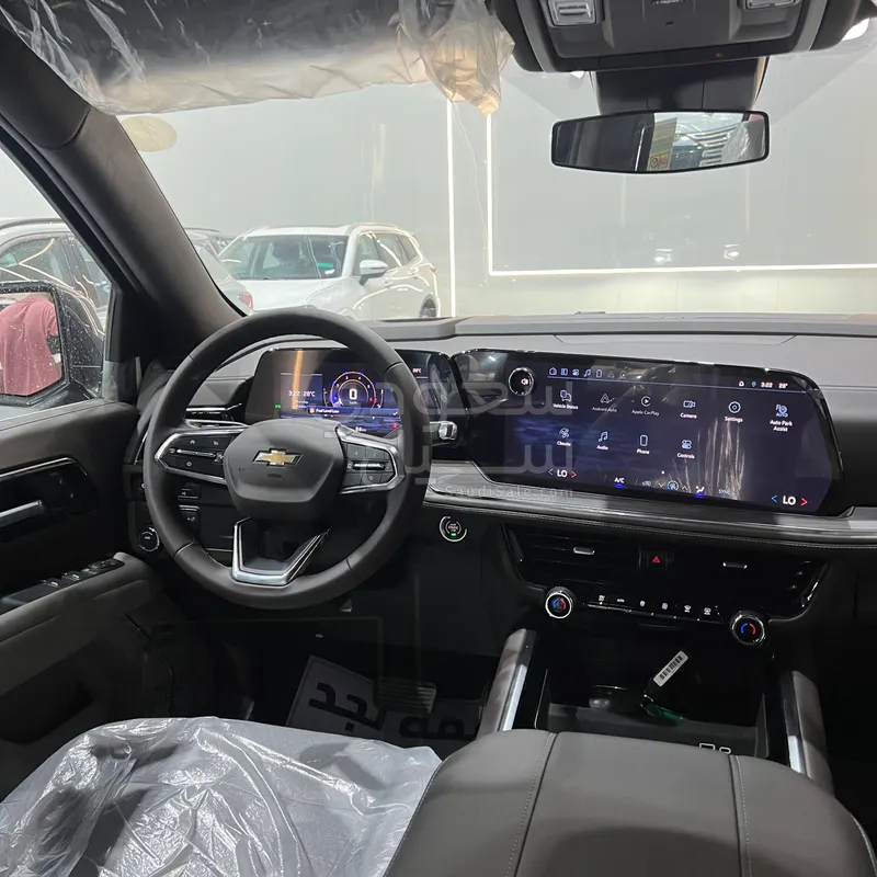 2025 Chevrolet Tahoe LS