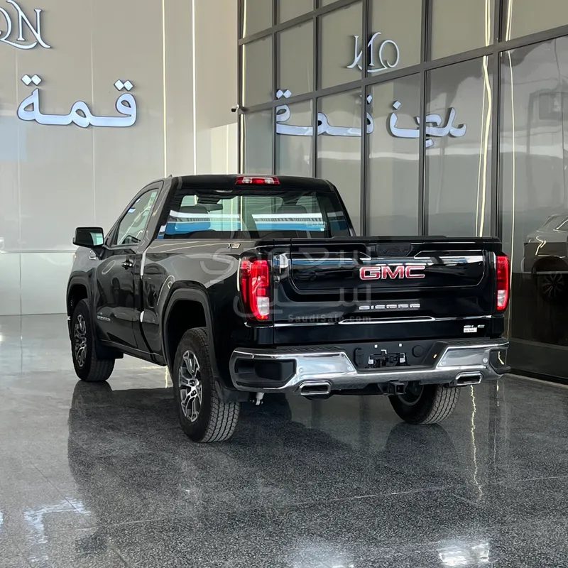 2026 GMC Sierra SLE