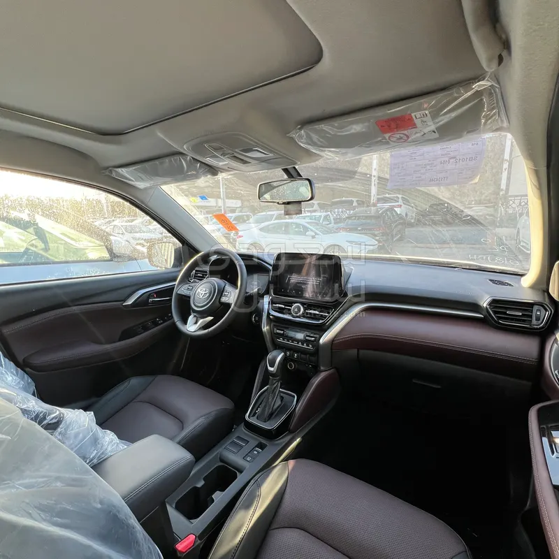 2026 Toyota Urban Cruiser GLX
