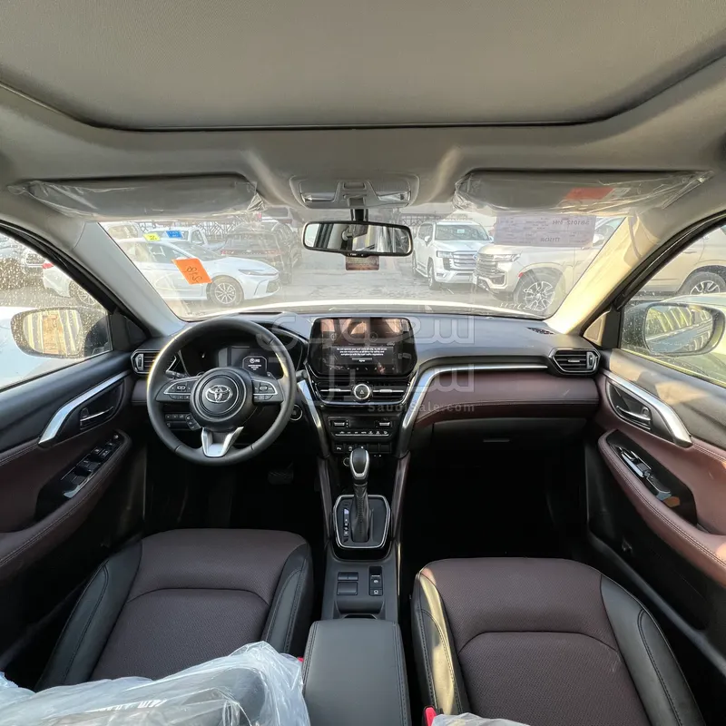 2026 Toyota Urban Cruiser GLX