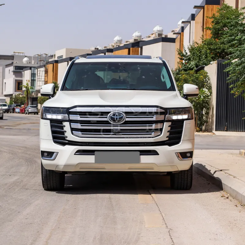 2024 Toyota Land Cruiser GXR