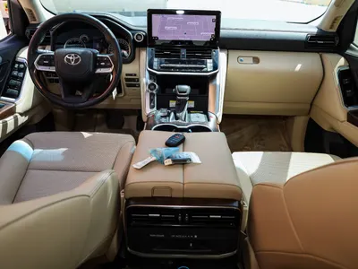 2024 Toyota Land Cruiser GXR