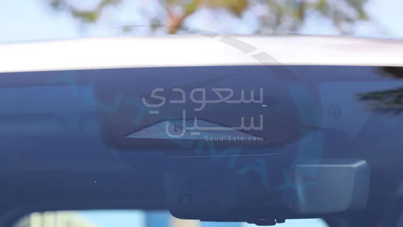 2025 جييب جراند شيروكي ليمتد بلس