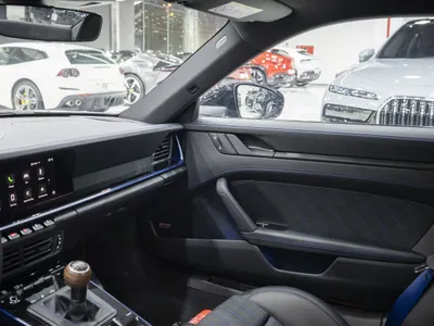 2025 بورش 911 كاريرا