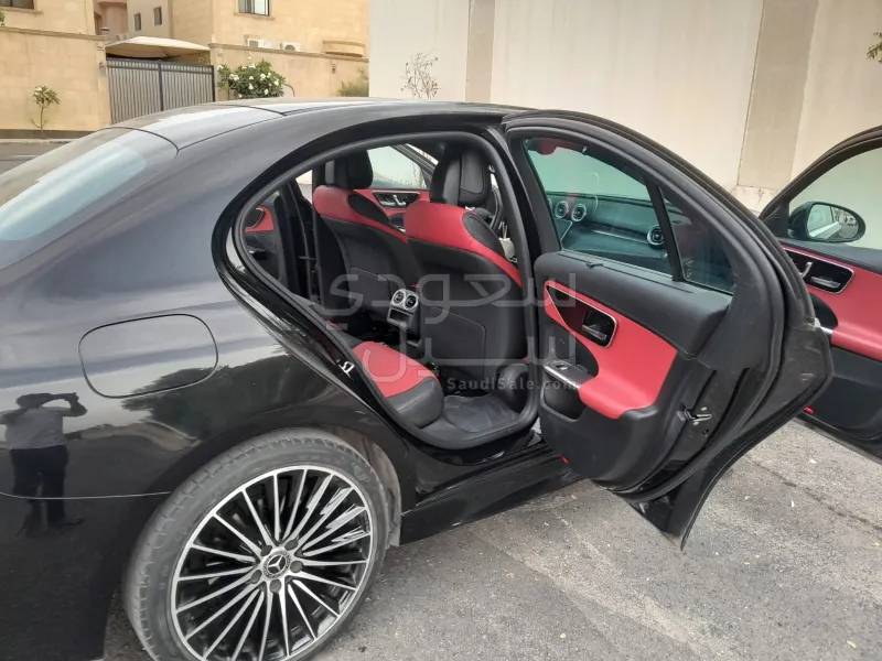 2023 مرسيدس - بنز سي 200