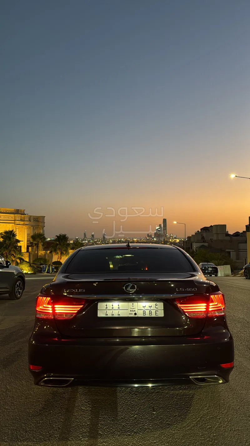 2016 Lexus LS 460