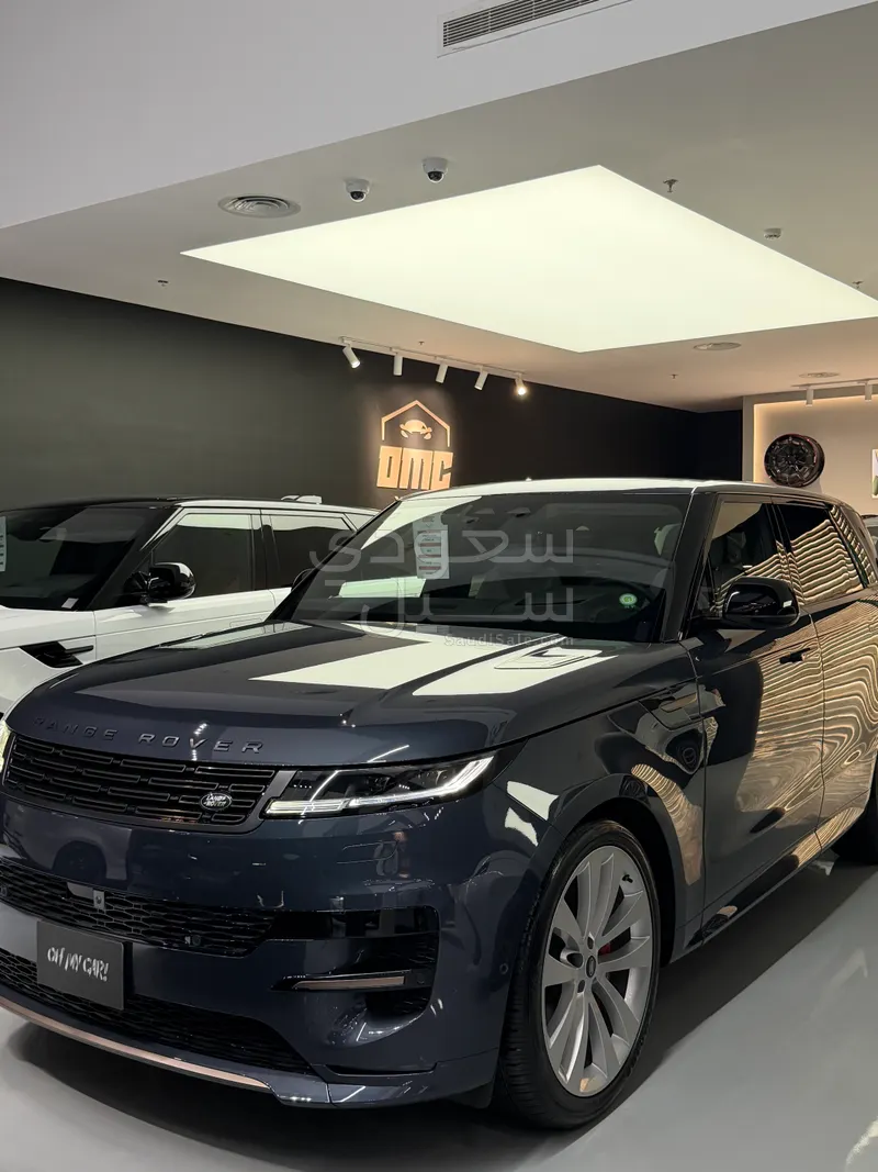 2025 لاند روفر رينج روفر سبورت اتش اس اي