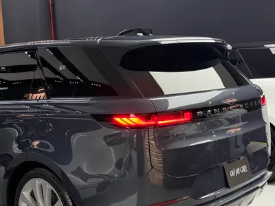 2025 لاند روفر رينج روفر سبورت اتش اس اي