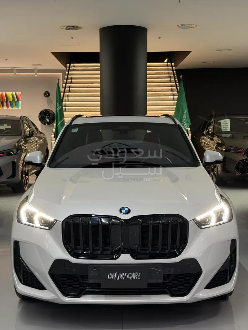 2025 بي ام دبليو الفئة اكس 1