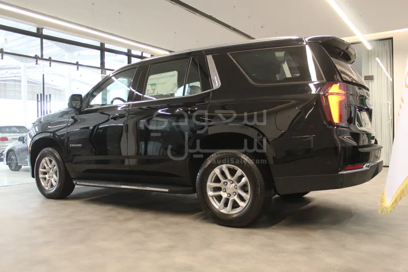 2025 Chevrolet Tahoe LS