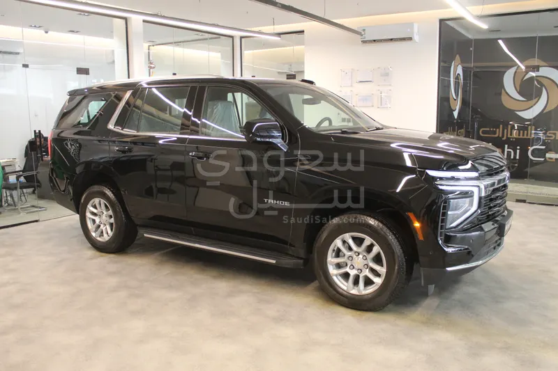 2025 Chevrolet Tahoe LS