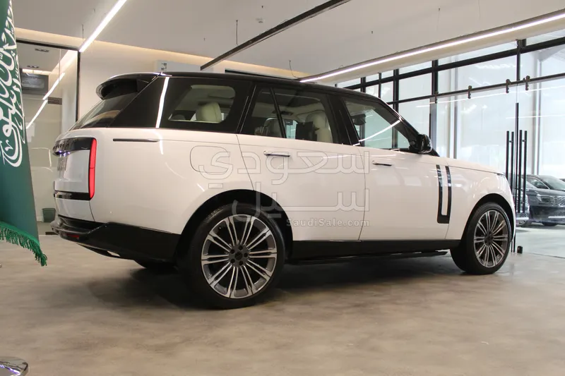 2026 Land Rover Range Rover HSE