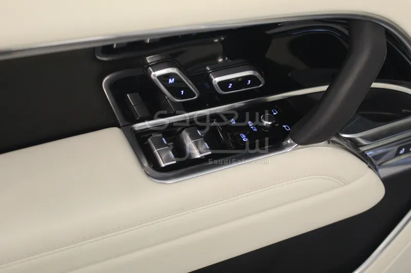 2026 Land Rover Range Rover HSE