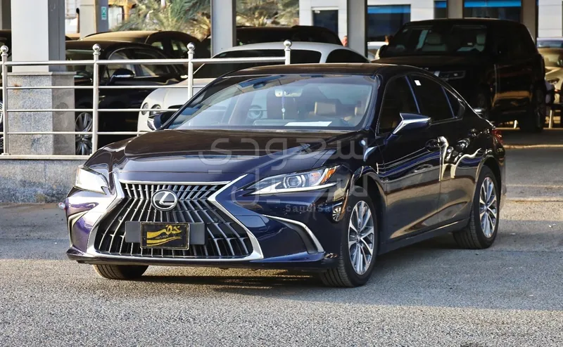 2023 Lexus ES 300H