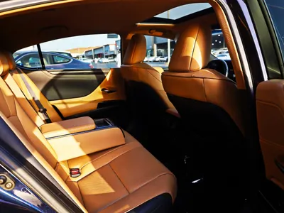 2023 Lexus ES 300H
