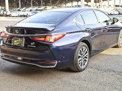 2023 Lexus ES 300H