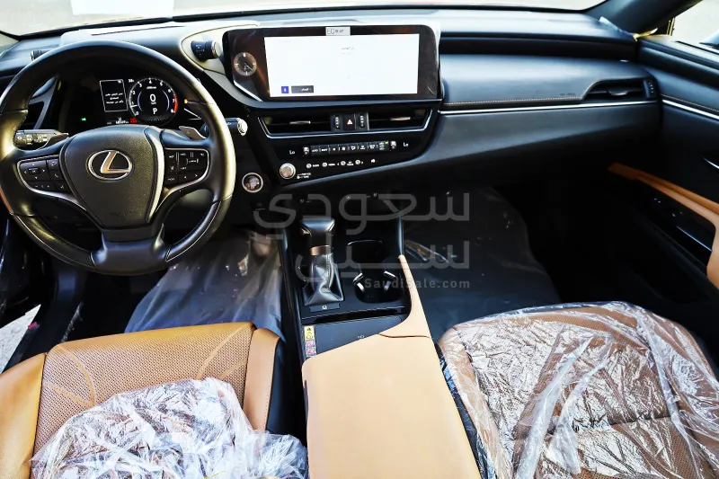 2023 Lexus ES 250