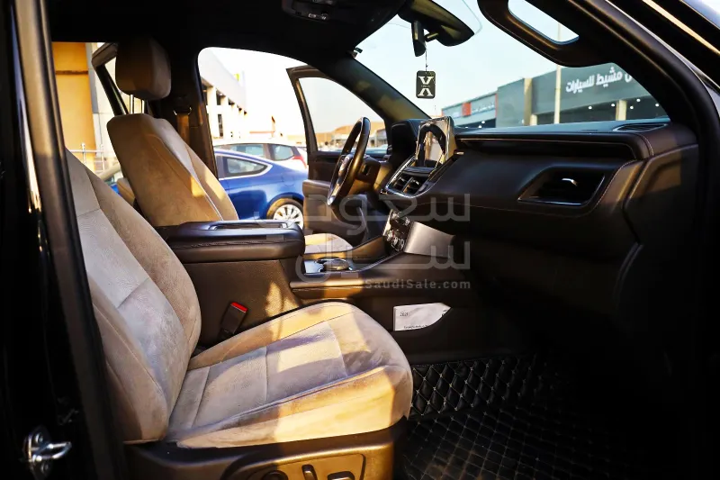 2021 GMC Yukon SLE