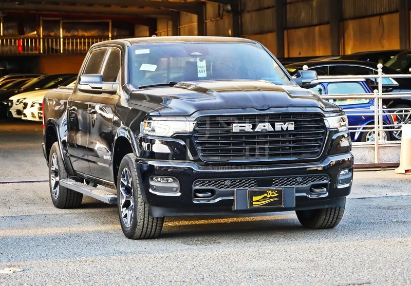 2025 Dodge Ram Laramie