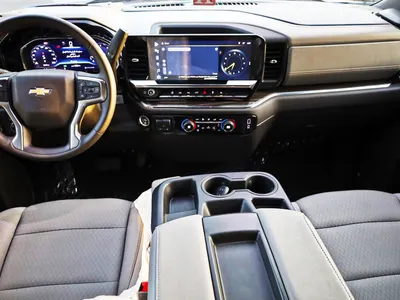 2024 Chevrolet Silverado LT