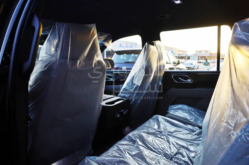 2023 GMC Yukon SLE