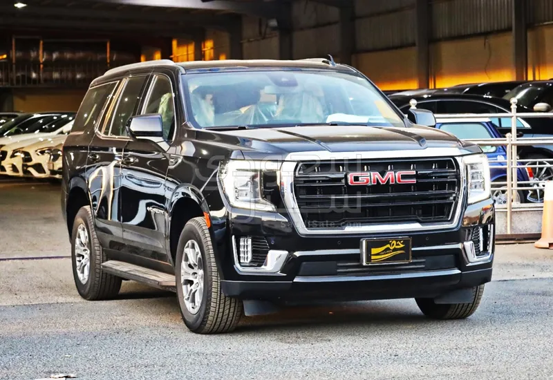 2023 GMC Yukon SLE