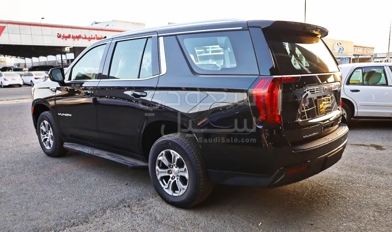 2023 GMC Yukon SLE