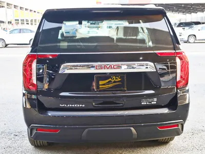 2023 GMC Yukon SLE