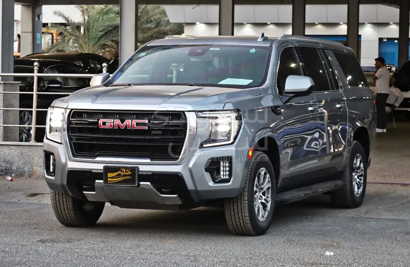 2023 GMC Yukon SLE